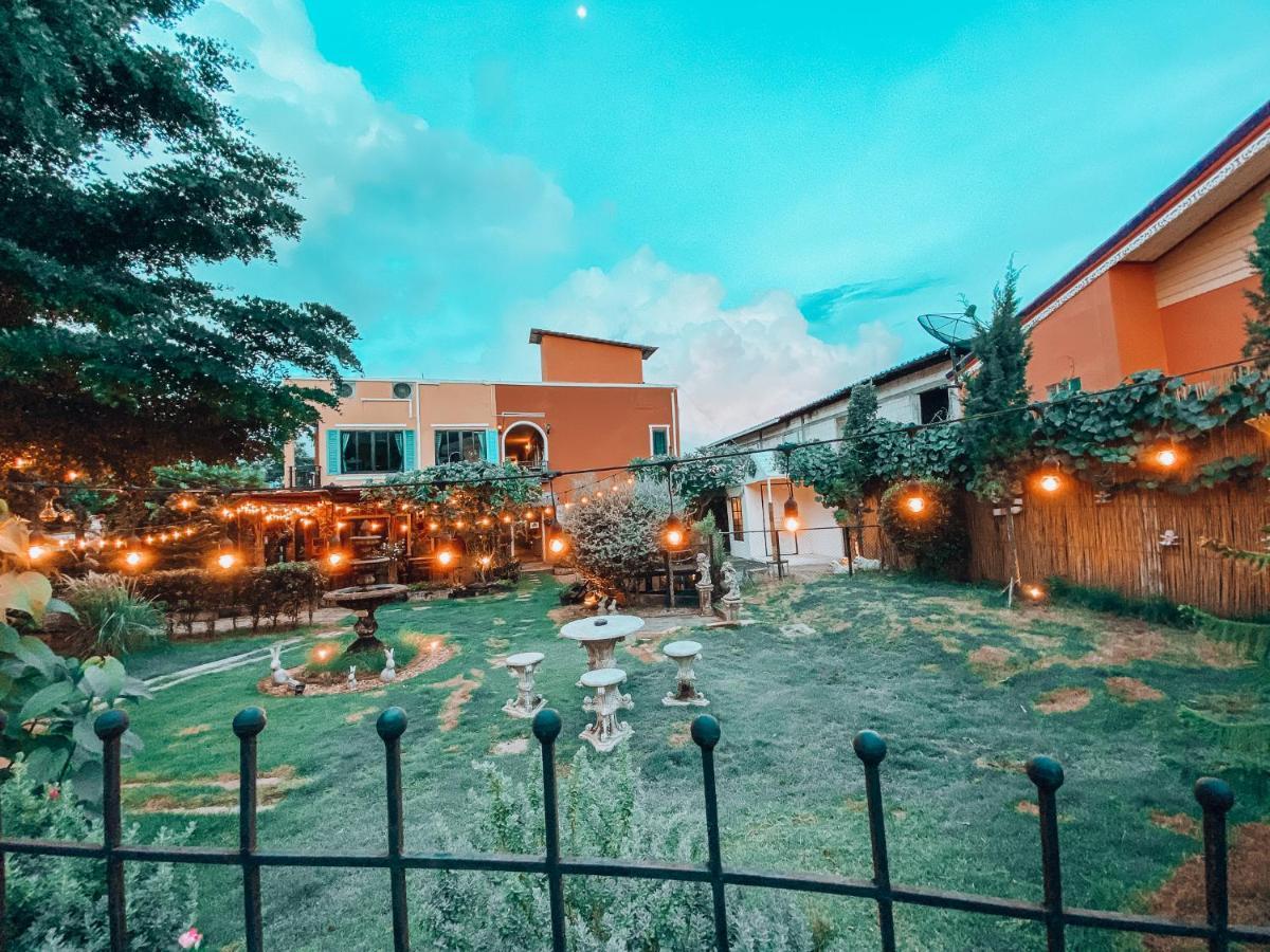 The Castello Resort Ko Lan Exterior foto