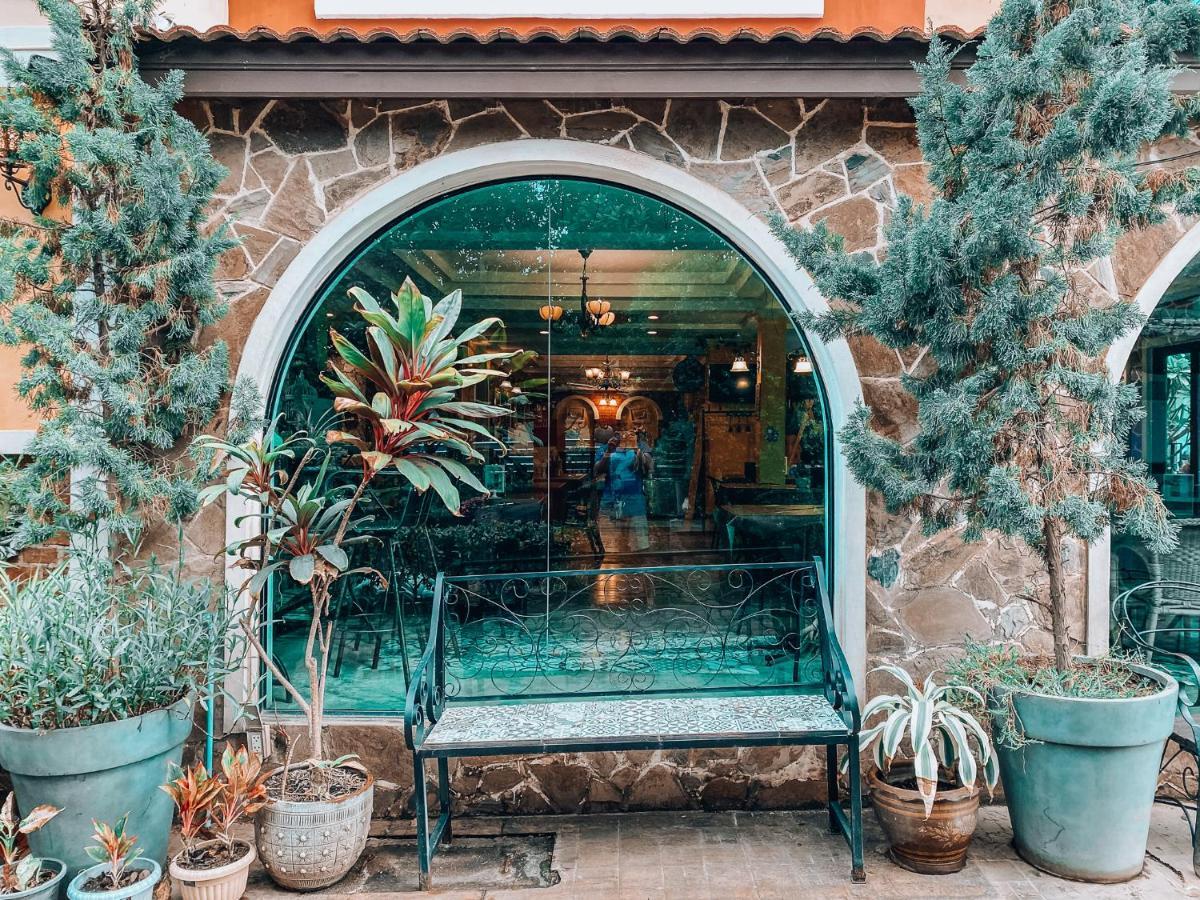 The Castello Resort Ko Lan Exterior foto